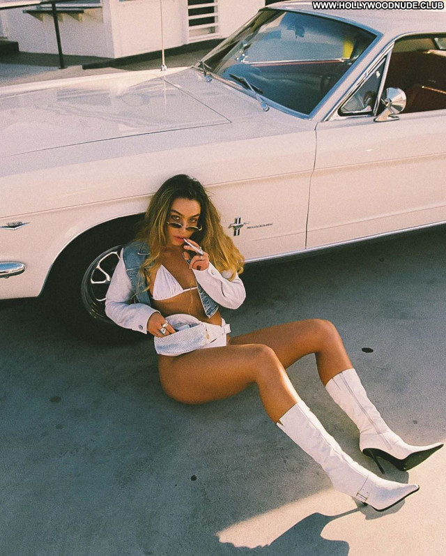 Sommer Ray No Source Beautiful Sexy Babe Posing Hot Celebrity