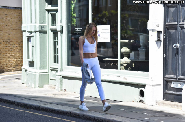 Kimberley Garner No Source Babe Posing Hot Celebrity Beautiful