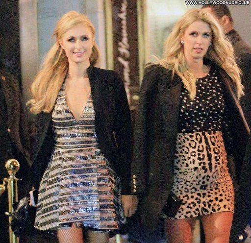 Paris Hilton Paris Paparazzi Babe Straight Posing Hot Celebrity Nyc Party Beautiful