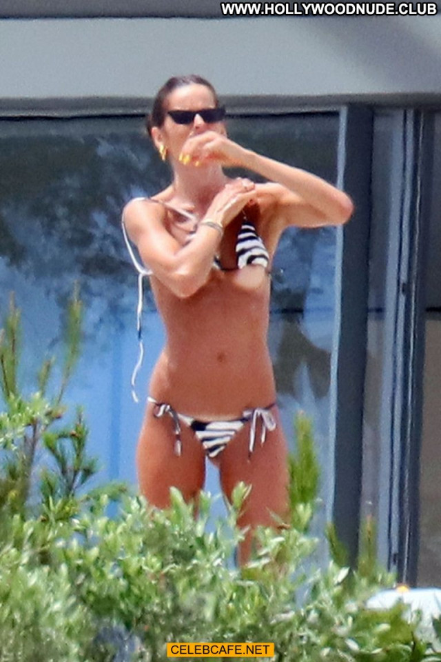 Izabel Goulart No Source Saint Tropez Beautiful Tits Celebrity Babe