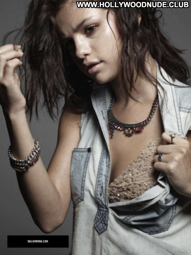 Selena Gomez W Magazine Posing Hot Babe Interview Beautiful Magazine