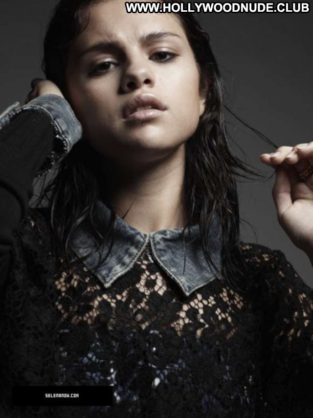Selena Gomez W Magazine Posing Hot Babe Magazine Celebrity Beautiful