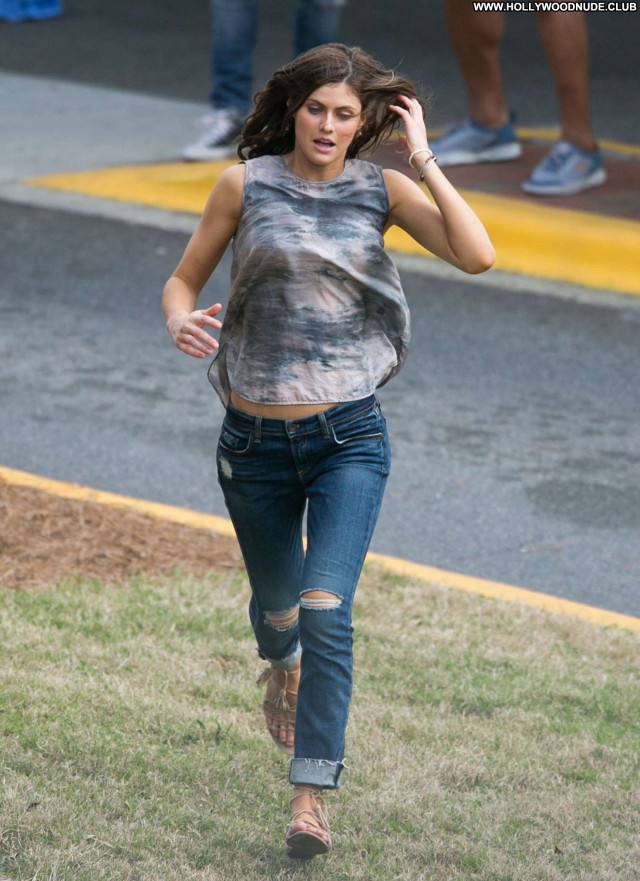 Alexandra Daddario No Source Babe Beautiful Celebrity Jeans Paparazzi