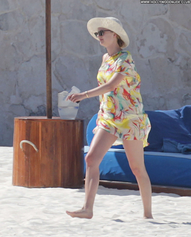 Emily Vancamp The Beach Celebrity Beach Beautiful Bikini Paparazzi