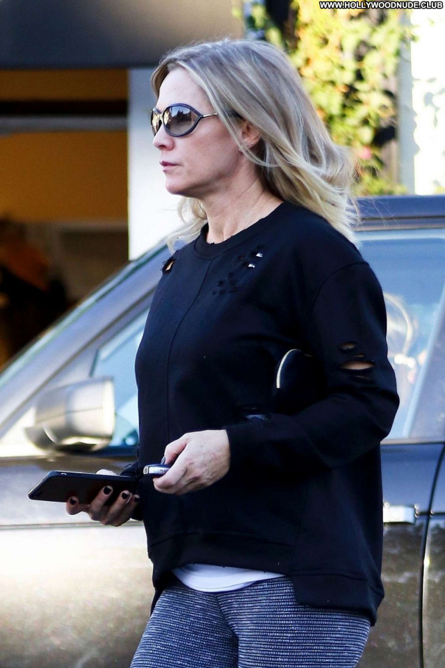 Jennie Garth Studio City Paparazzi Babe Celebrity Beautiful Posing Hot