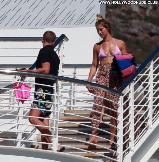 Ferne Mccann Porn Posing Hot Toples Tits Videos Beautiful Actress Slim Body Brown Hair Caucasian Celebrity Rich Big Ass Sexy Boobslip Bikini Boobs Nice Nude